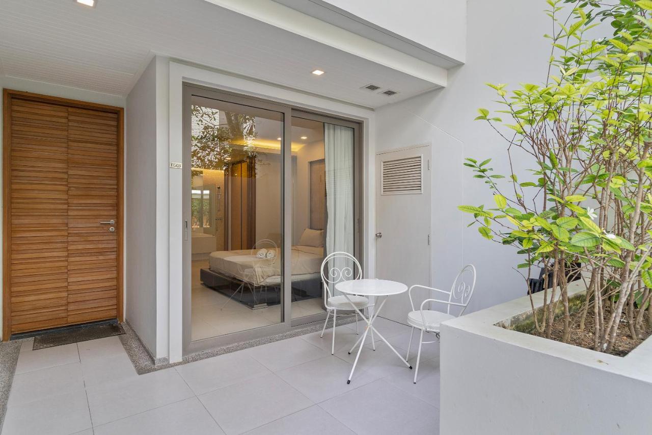 Nai Thon Beachfront Apartments Екстериор снимка