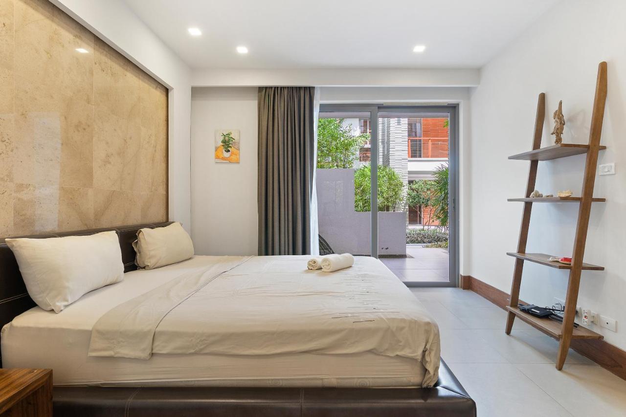 Nai Thon Beachfront Apartments Екстериор снимка