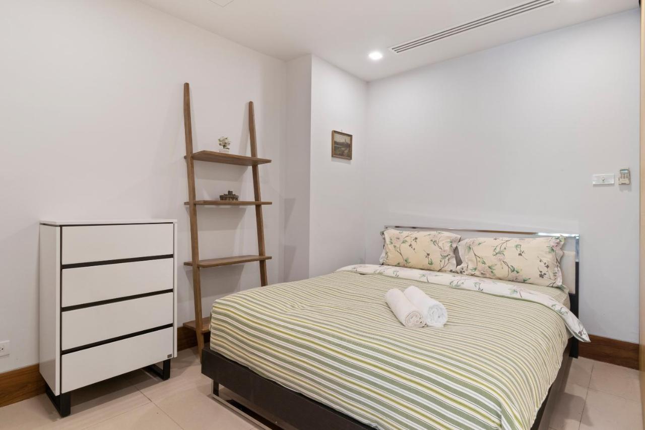 Nai Thon Beachfront Apartments Екстериор снимка